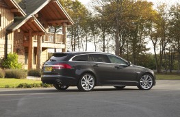 Jaguar XF Sportbrake, rear profile