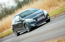 Peugeot 208 GTi, action