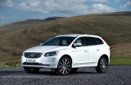 Volvo XC60, front