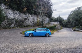 Volvo V60 Polestar, side