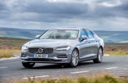 Volvo S90, front