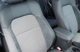 Toyota Auris, interior