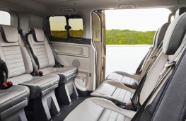 Ford Tourneo Custom, interior