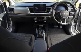 Kia Stonic, 2025, interior