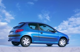 Peugeot 206, side