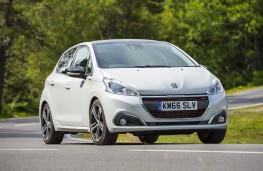 Peugeot 208, 66 plate, front