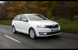 Skoda Rapid Spaceback SE, action