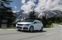 Peugeot 308, 2017, front