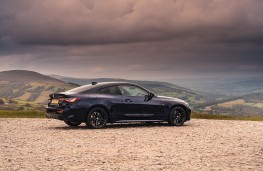 BMW 420i M Sport Coupe, 2026, side