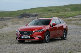 Mazda 6 Tourer, front quarter