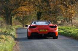 Ferrari 488 GTB, 2018, rear