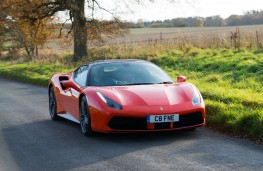 Ferrari 488 GTB, 2018, front