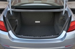 BMW ActiveHybrid 5, boot