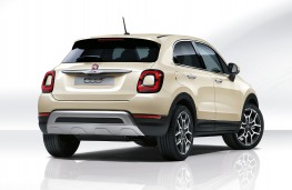 Fiat 500X Cross, 2018, rear