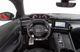 Peugeot 508, 2018, dashboard