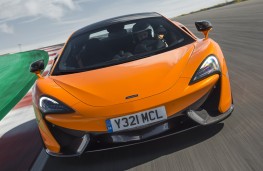 Mclaren 570S Coupe, front