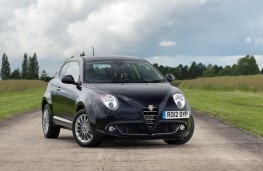 Alfa Romeo Mito, front
