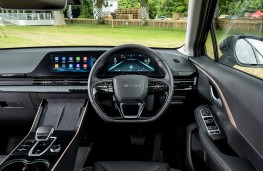 Omoda 5, 2024, interior