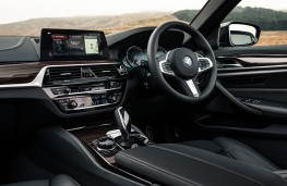 BMW 530d xDrive M Sport, 2017, interior