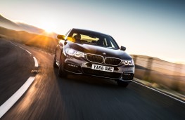 BMW 530d xDrive M Sport, 2017, nose