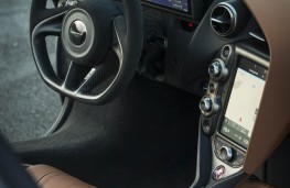 McLaren 720S, 2017, dashboard