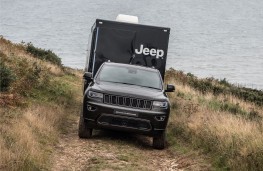 Jeep, Grand Cherokee, 75th anniversary limited edition, front, towing