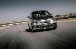 Abarth 695 Rivale, front