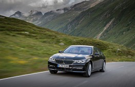 BMW 740Le, front, action