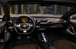 Ferrari 812 GTS, 2019, interior