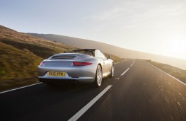 Porsche 911 Carrera S Cabriolet, rear