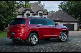 Jeep Cherokee, rear