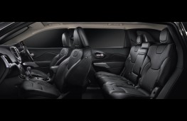Jeep Cherokee, interior