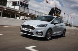 Ford Fiesta ST, front