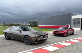 Dodge Charger, 2026, front