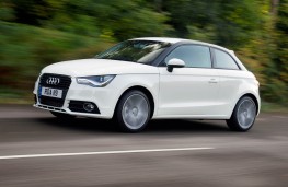 Audi A1, side