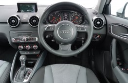 Audi A1, interior