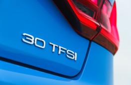Audi A1 S line, 2019, badge