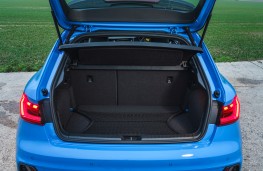 Audi A1 S line, 2019, boot
