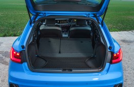 Audi A1 S line, 2019, boot, maximum