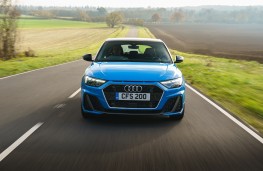Audi A1 S line, 2019, nose
