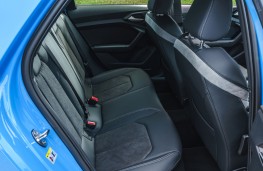 Audi A1 S line, 2019, rear seats