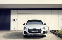 Audi A3 Sportback 40 TFSI e, 2024, nose, charging