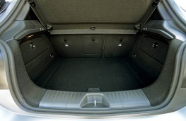 Mercedes A 45 AMG, boot