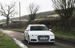 Audi A4 Avant, 2016, front
