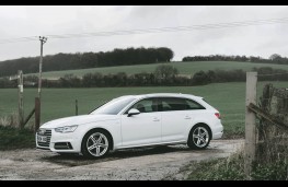 Audi A4 Avant, 2016, side