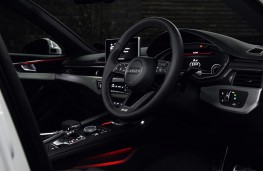 Audi A4 Avant, 2016, interior