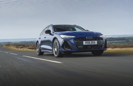 Audi A6 Avant e-tron Launch Edition, 2025, front, action