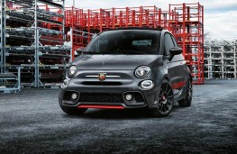 Abarth 695 XSR Yamaha, 2017, front