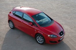 SEAT Leon, above