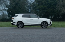 KGM Actyon, 2025, side